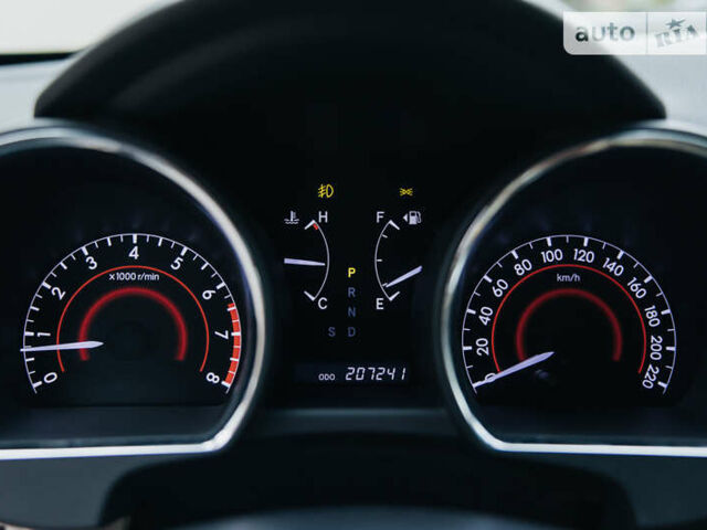 Чорний Тойота Хайлендер, об'ємом двигуна 3.46 л та пробігом 207 тис. км за 21900 $, фото 14 на Automoto.ua