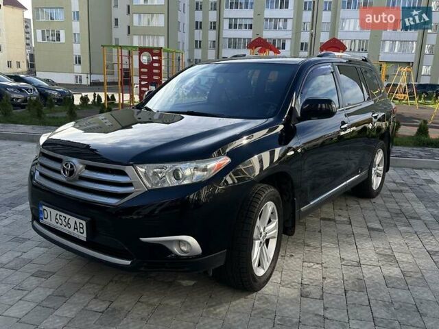 Чорний Тойота Хайлендер, об'ємом двигуна 3.46 л та пробігом 214 тис. км за 18250 $, фото 1 на Automoto.ua