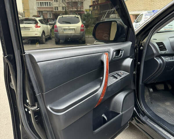 Чорний Тойота Хайлендер, об'ємом двигуна 3.46 л та пробігом 220 тис. км за 18300 $, фото 22 на Automoto.ua