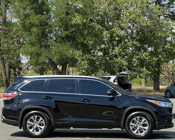 Черный Тойота Хайлендер, объемом двигателя 3.46 л и пробегом 160 тыс. км за 24999 $, фото 5 на Automoto.ua