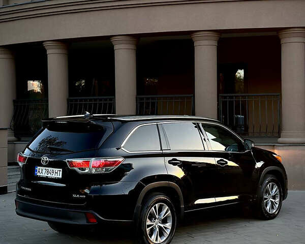 Черный Тойота Хайлендер, объемом двигателя 3.46 л и пробегом 108 тыс. км за 22300 $, фото 5 на Automoto.ua
