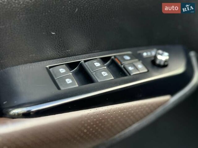 Чорний Тойота Хайлендер, об'ємом двигуна 2.67 л та пробігом 280 тис. км за 18999 $, фото 34 на Automoto.ua