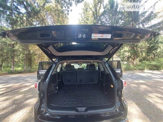 Чорний Тойота Хайлендер, об'ємом двигуна 3.55 л та пробігом 185 тис. км за 23200 $, фото 28 на Automoto.ua