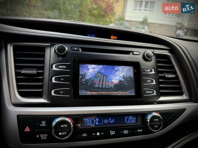 Чорний Тойота Хайлендер, об'ємом двигуна 2.67 л та пробігом 280 тис. км за 18999 $, фото 30 на Automoto.ua