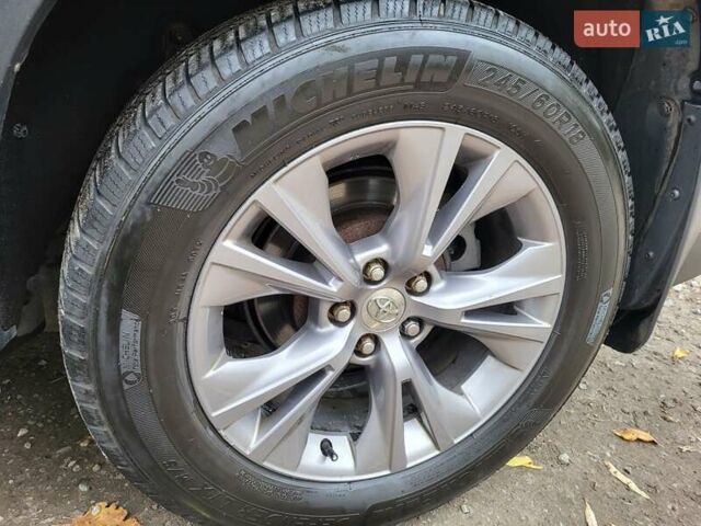 Черный Тойота Хайлендер, объемом двигателя 3.46 л и пробегом 269 тыс. км за 20000 $, фото 14 на Automoto.ua