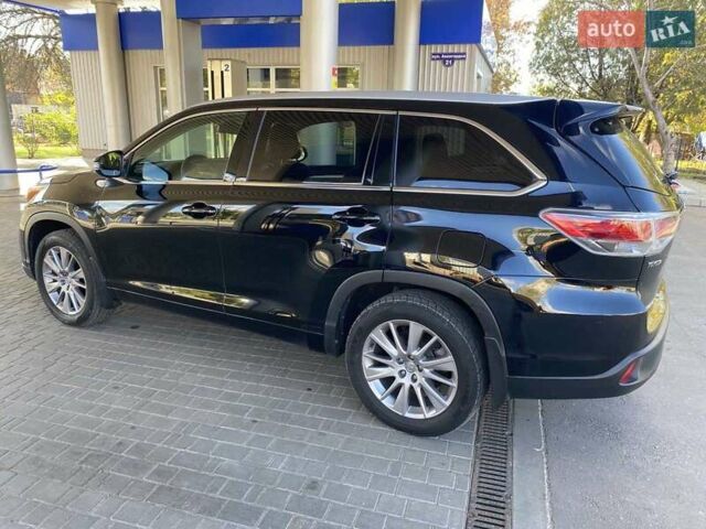 Черный Тойота Хайлендер, объемом двигателя 3.5 л и пробегом 233 тыс. км за 22000 $, фото 12 на Automoto.ua