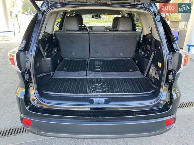 Черный Тойота Хайлендер, объемом двигателя 3.5 л и пробегом 233 тыс. км за 22000 $, фото 33 на Automoto.ua