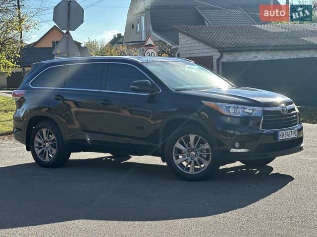 Черный Тойота Хайлендер, объемом двигателя 3.5 л и пробегом 190 тыс. км за 23000 $, фото 1 на Automoto.ua