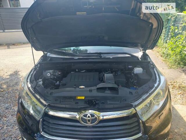 Чорний Тойота Хайлендер, об'ємом двигуна 3.55 л та пробігом 185 тис. км за 23200 $, фото 45 на Automoto.ua