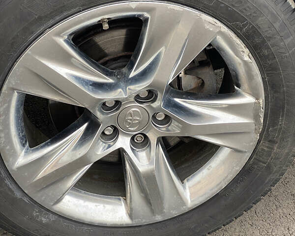 Черный Тойота Хайлендер, объемом двигателя 3.55 л и пробегом 122 тыс. км за 24000 $, фото 16 на Automoto.ua