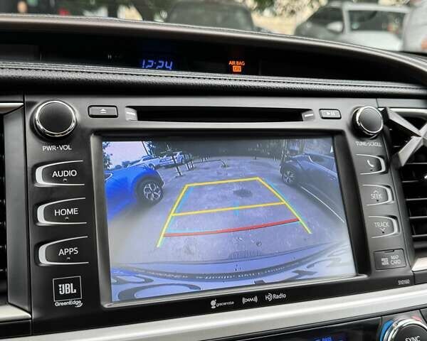 Черный Тойота Хайлендер, объемом двигателя 3.5 л и пробегом 180 тыс. км за 23500 $, фото 23 на Automoto.ua