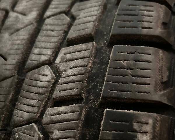 Черный Тойота Хайлендер, объемом двигателя 3.46 л и пробегом 107 тыс. км за 25800 $, фото 32 на Automoto.ua