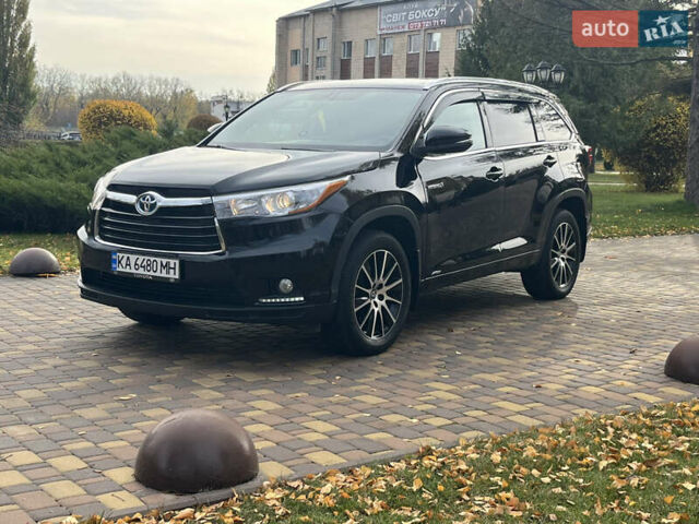 Черный Тойота Хайлендер, объемом двигателя 3.5 л и пробегом 179 тыс. км за 25900 $, фото 6 на Automoto.ua