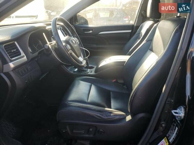 Черный Тойота Хайлендер, объемом двигателя 3.46 л и пробегом 128 тыс. км за 7100 $, фото 7 на Automoto.ua