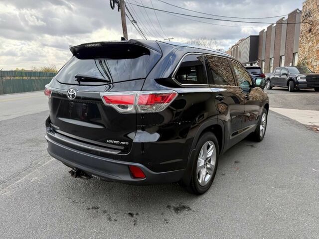 Черный Тойота Хайлендер, объемом двигателя 3.5 л и пробегом 76 тыс. км за 15600 $, фото 4 на Automoto.ua