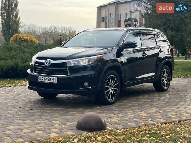 Черный Тойота Хайлендер, объемом двигателя 3.5 л и пробегом 179 тыс. км за 25900 $, фото 2 на Automoto.ua