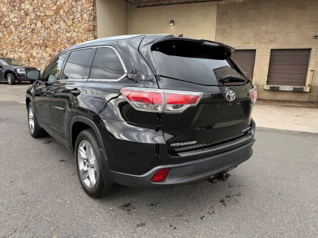 Черный Тойота Хайлендер, объемом двигателя 3.5 л и пробегом 76 тыс. км за 15600 $, фото 6 на Automoto.ua