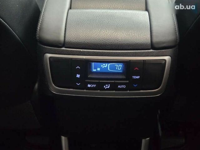 Чорний Тойота Хайлендер, об'ємом двигуна 3.5 л та пробігом 110 тис. км за 31300 $, фото 26 на Automoto.ua