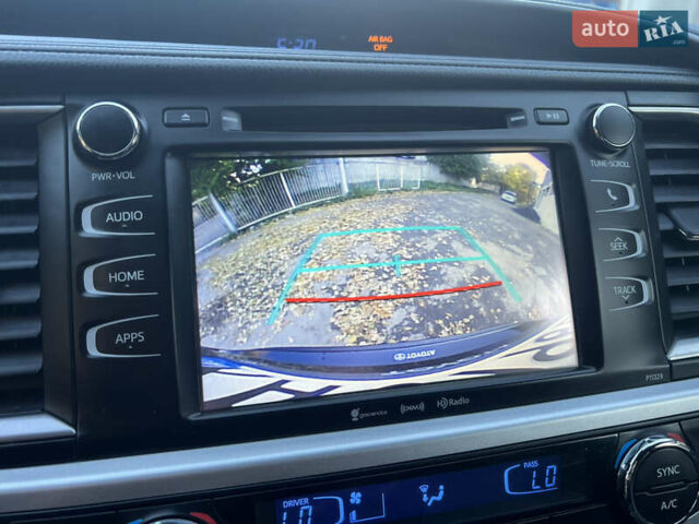 Черный Тойота Хайлендер, объемом двигателя 3.46 л и пробегом 200 тыс. км за 24500 $, фото 47 на Automoto.ua