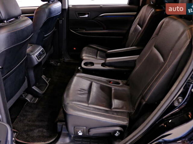 Чорний Тойота Хайлендер, об'ємом двигуна 3.5 л та пробігом 164 тис. км за 25900 $, фото 38 на Automoto.ua