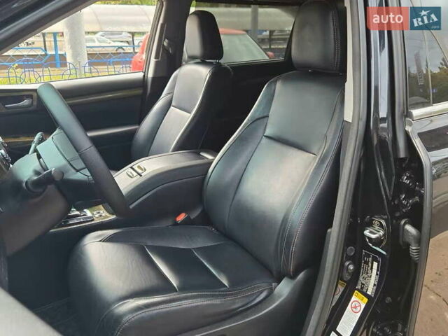 Черный Тойота Хайлендер, объемом двигателя 3.5 л и пробегом 110 тыс. км за 29200 $, фото 14 на Automoto.ua