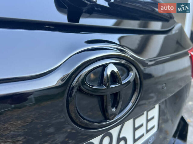 Черный Тойота Хайлендер, объемом двигателя 3.46 л и пробегом 200 тыс. км за 24500 $, фото 31 на Automoto.ua