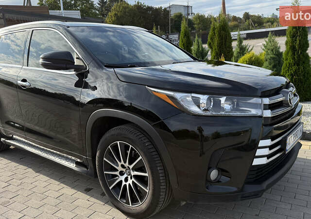 Черный Тойота Хайлендер, объемом двигателя 3.46 л и пробегом 394 тыс. км за 27800 $, фото 36 на Automoto.ua