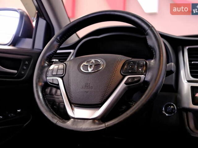 Чорний Тойота Хайлендер, об'ємом двигуна 3.5 л та пробігом 164 тис. км за 25900 $, фото 56 на Automoto.ua