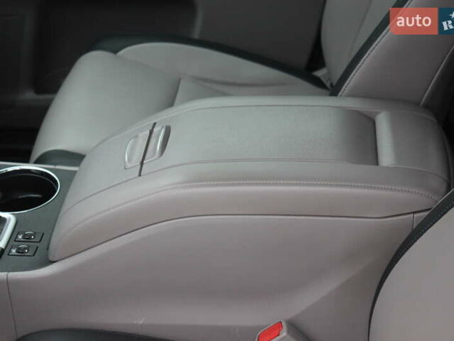 Черный Тойота Хайлендер, объемом двигателя 3.46 л и пробегом 60 тыс. км за 26999 $, фото 22 на Automoto.ua