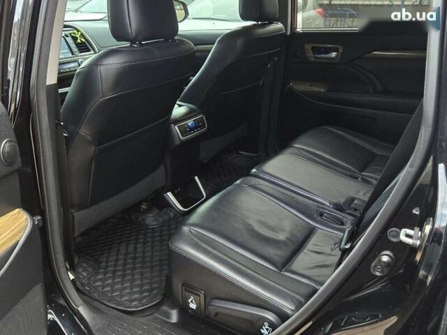 Чорний Тойота Хайлендер, об'ємом двигуна 3.5 л та пробігом 110 тис. км за 31300 $, фото 14 на Automoto.ua