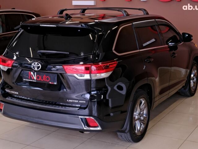 Чорний Тойота Хайлендер, об'ємом двигуна 3.5 л та пробігом 164 тис. км за 25900 $, фото 4 на Automoto.ua