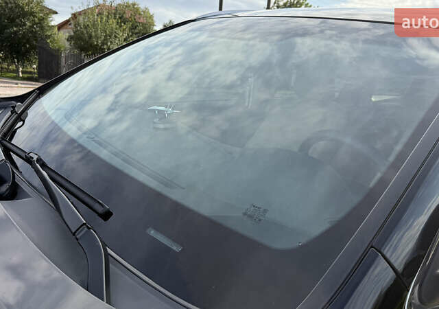 Черный Тойота Хайлендер, объемом двигателя 3.46 л и пробегом 394 тыс. км за 27800 $, фото 41 на Automoto.ua