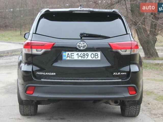 Черный Тойота Хайлендер, объемом двигателя 3.46 л и пробегом 60 тыс. км за 26999 $, фото 7 на Automoto.ua