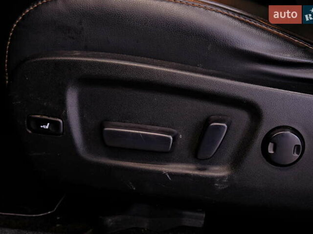 Чорний Тойота Хайлендер, об'ємом двигуна 3.5 л та пробігом 164 тис. км за 25900 $, фото 19 на Automoto.ua