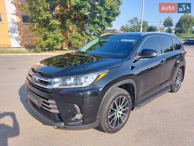 Тойота Хайлендер 2017 в Днепре (Днепропетровске) на Automoto.ua Черный Тойота Хайлендер, объемом двигателя 3.5 л и пробегом 155 тыс. км за 33700 $, фото 1 на Automoto.ua