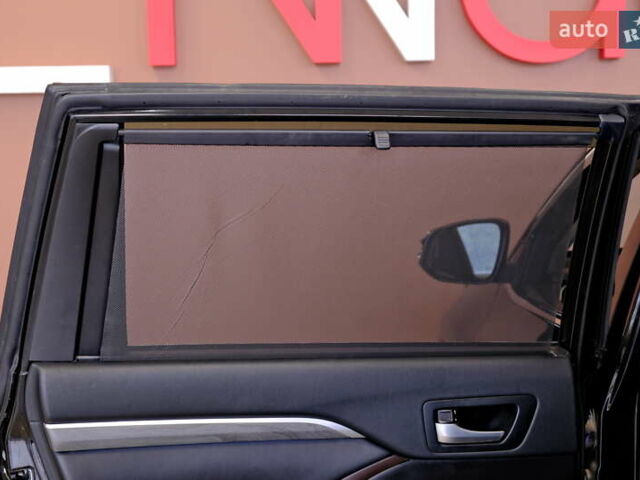 Чорний Тойота Хайлендер, об'ємом двигуна 3.5 л та пробігом 164 тис. км за 25900 $, фото 37 на Automoto.ua