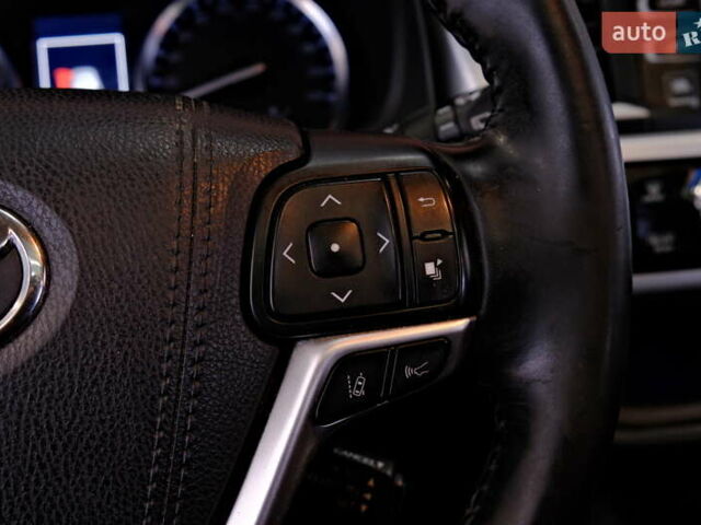 Чорний Тойота Хайлендер, об'ємом двигуна 3.5 л та пробігом 164 тис. км за 25900 $, фото 28 на Automoto.ua