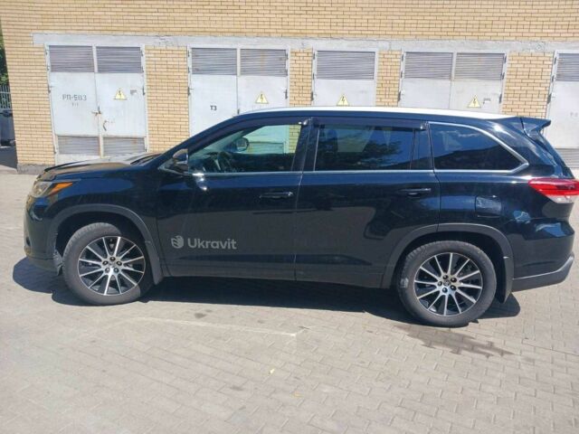 Черный Тойота Хайлендер, объемом двигателя 3.5 л и пробегом 203 тыс. км за 26500 $, фото 12 на Automoto.ua