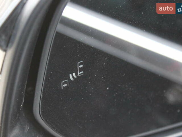 Черный Тойота Хайлендер, объемом двигателя 3.46 л и пробегом 60 тыс. км за 26999 $, фото 14 на Automoto.ua