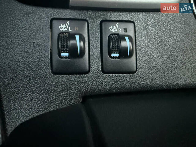 Черный Тойота Хайлендер, объемом двигателя 3.46 л и пробегом 123 тыс. км за 27000 $, фото 45 на Automoto.ua