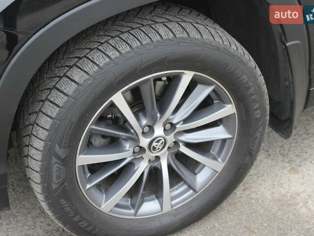 Черный Тойота Хайлендер, объемом двигателя 3.46 л и пробегом 60 тыс. км за 26999 $, фото 11 на Automoto.ua