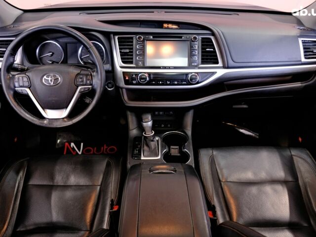 Чорний Тойота Хайлендер, об'ємом двигуна 3.5 л та пробігом 164 тис. км за 25900 $, фото 6 на Automoto.ua