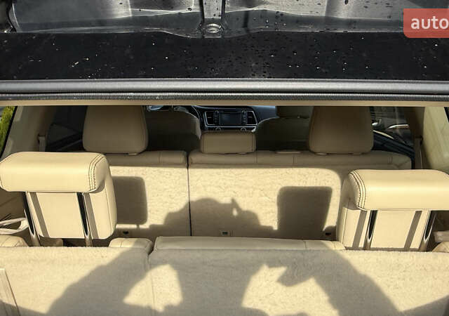 Черный Тойота Хайлендер, объемом двигателя 3.46 л и пробегом 394 тыс. км за 27800 $, фото 14 на Automoto.ua