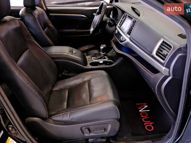 Чорний Тойота Хайлендер, об'ємом двигуна 3.5 л та пробігом 164 тис. км за 25900 $, фото 48 на Automoto.ua