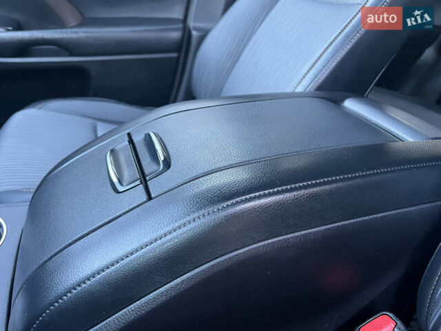 Черный Тойота Хайлендер, объемом двигателя 3.46 л и пробегом 200 тыс. км за 24500 $, фото 48 на Automoto.ua