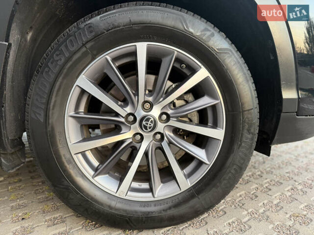 Черный Тойота Хайлендер, объемом двигателя 3.46 л и пробегом 123 тыс. км за 27000 $, фото 5 на Automoto.ua