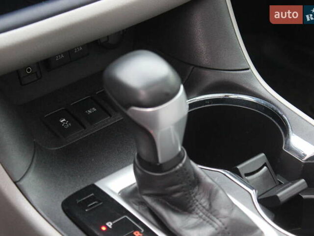 Черный Тойота Хайлендер, объемом двигателя 3.46 л и пробегом 60 тыс. км за 26999 $, фото 38 на Automoto.ua