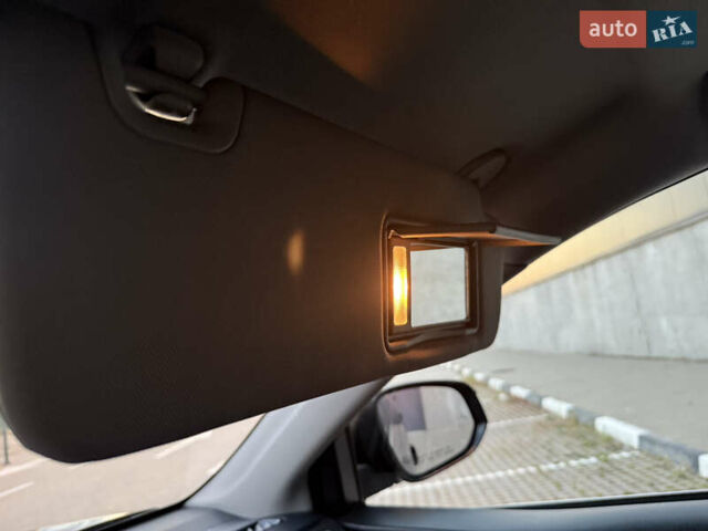 Черный Тойота Хайлендер, объемом двигателя 3.46 л и пробегом 123 тыс. км за 27000 $, фото 48 на Automoto.ua