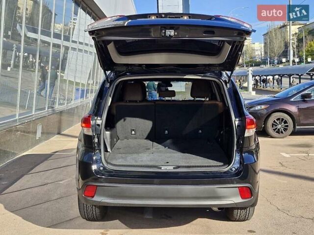 Черный Тойота Хайлендер, объемом двигателя 3.46 л и пробегом 49 тыс. км за 23700 $, фото 29 на Automoto.ua