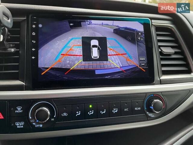 Черный Тойота Хайлендер, объемом двигателя 3.5 л и пробегом 49 тыс. км за 28500 $, фото 15 на Automoto.ua